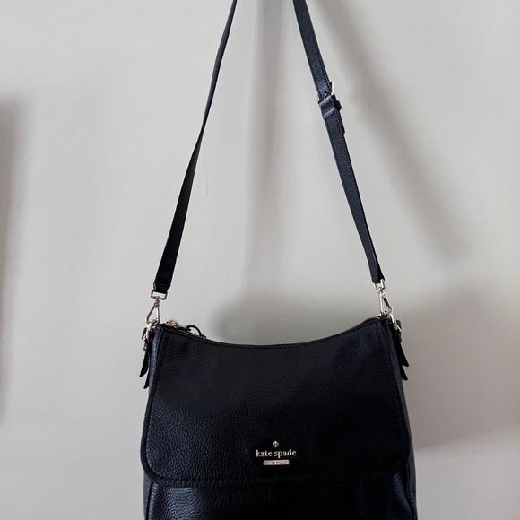 Kate Spade Robson Lane - Darcy convertible shoulder bag. - Picture 3 of 5